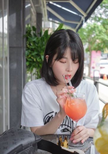 电影巍巍昆仑