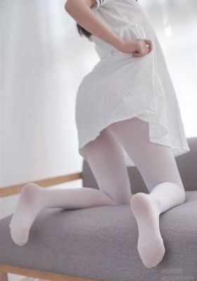 成熟女性毛茸茸撒尿